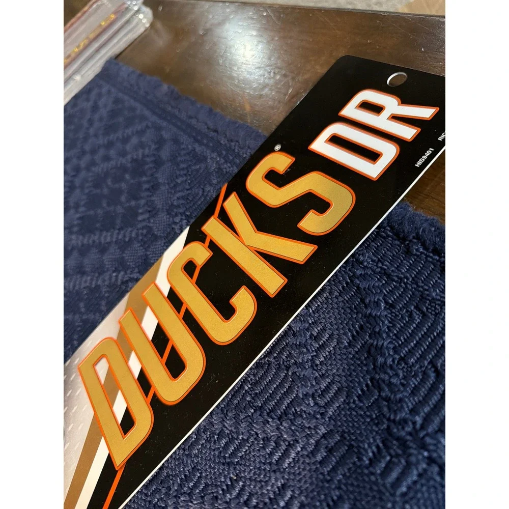 NHL Anaheim Ducks Street Sign Rico Industries HSN9401 Fan Cave Decor Black Gold